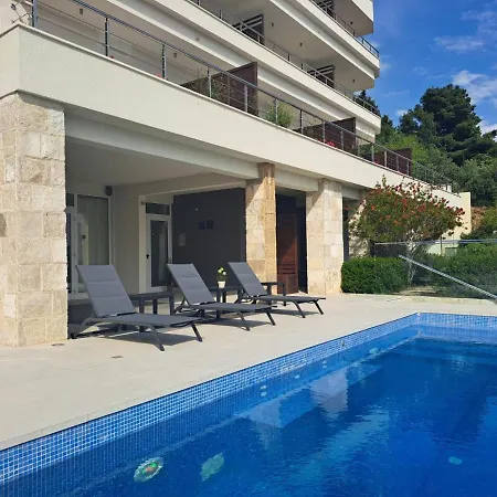 Jolara With Heated Pool * ميميتسا