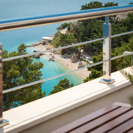 Jolara With Heated Pool شقة ميميتسا